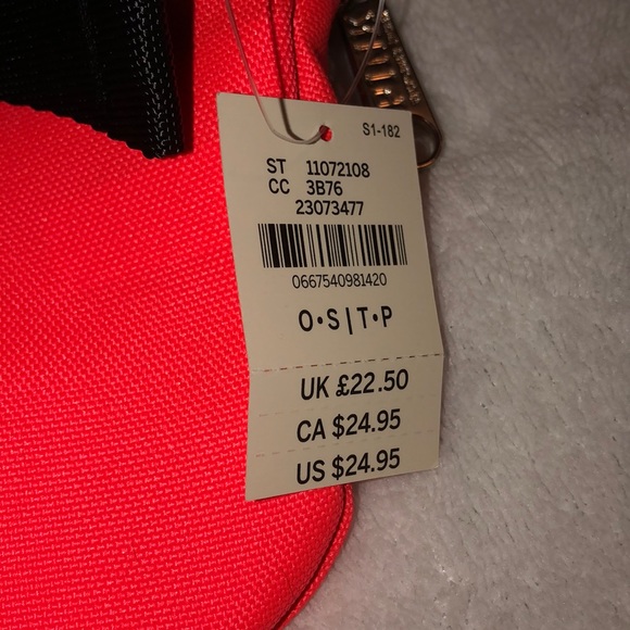 PINK Fanny Pack - New - Picture 3 of 3